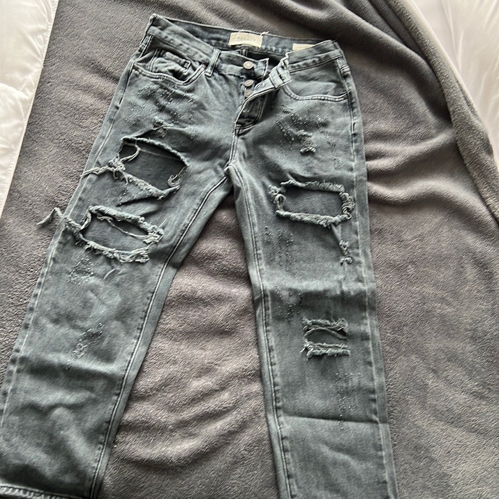 Pacsun distressed boyfriend jeans